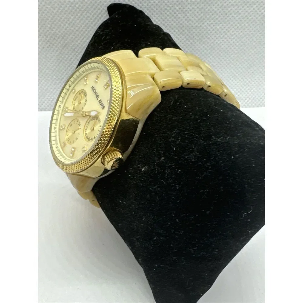 Michael Kors MK5039 Women's Gold Tone Resin Bracelet Analog Dial Watch JNA277